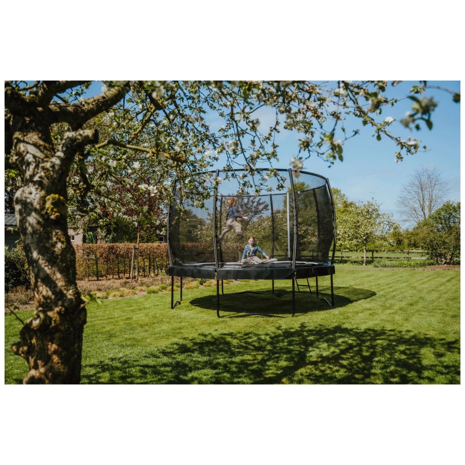 EXIT TOYS EXIT Allure Classic Trampoline ø427cm - Zwart 7 EXIT TOYS EXIT Allure Classic Trampoline ø427cm - Zwart - Afbeelding 7